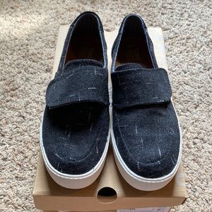 Toms Altair Black dotted wool suede loafers